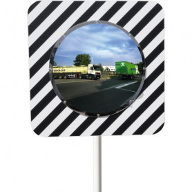 Miroir routier conforme voie publique